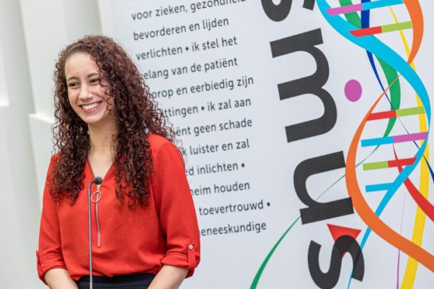 header artikel naomi 2000 500 75